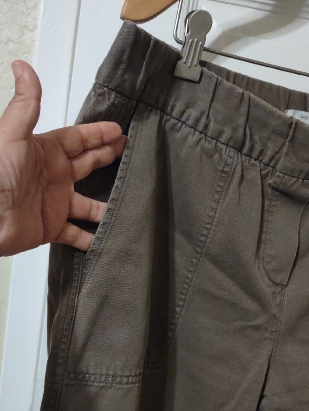 Gap Casual Elastic Waist Brown Jogger Pants Size M Petite - Picture 4 of 7